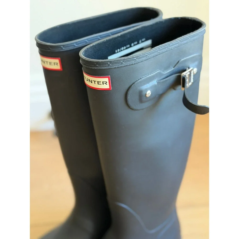 Hunter Original Tall Matte Black Waterproof Rain Boots Womens Size 9 US 7 UK